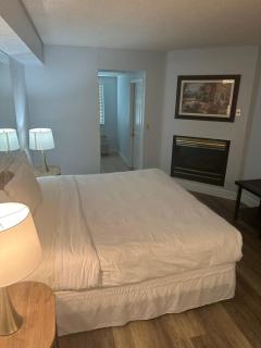River Place Condos #409 1BD, 2Bath - Pigeon Forge - 2