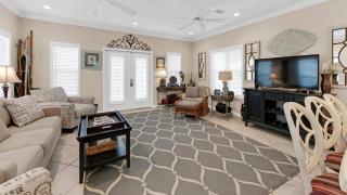 Abode Kenmare - Sleeps 10 with 2 Pools and lots of porches! - 4