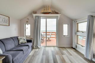 Cozy Irondequoit Home on Lake Ontario! - Rochester - 6