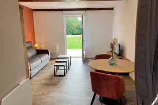 Studio Lac chalain 30 m2 piscine chauffe - La Châtelaine - 3