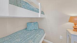 Dunes of Seagrove 301B - Updated decor with Great views and Beach service included March through October - 8