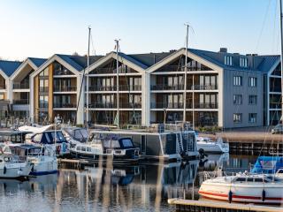 Beautiful apartment with beautiful views of the lively marina - Kamperland - 0