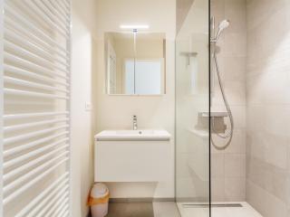 Apartment on Zeedijk with Stunning Sea View - Koksijde - 5