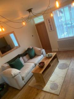 Quaint 1 bedroom cottage in Pudsey, Leeds - 3