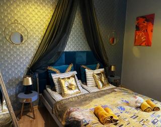 Gold room - Krakow - 9