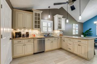 Stunning Seminole Vacation Rental with Private Pool! - Redington Shores - 2