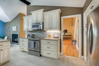 Private Saltwater Pool Stunning Seminole Stay! - 1