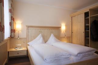 Pension Waldhof - 4