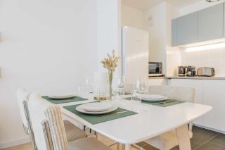 Modern apartment - 2BR-5P - Puces de Saint-Ouen - Saint-Ouen - 3