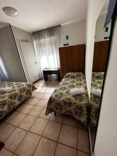 BE ME Hotel Helvetia - Tabiano - 4