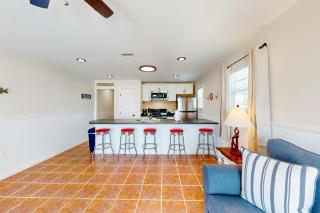 Front Beach Retreat A1 - 8