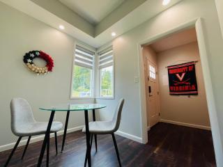 Sonsak - Unit 4 - Charlottesville - 6