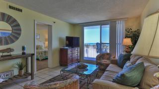 Destin on the Gulf 302 - Perfect location for a nice family getaway - Destin - 2