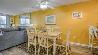 Destin on the Gulf 201 - Beach Front Property - Destin - 6