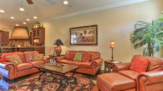 Monaco - Easy beach access dogs welcome gated community large pool - 4