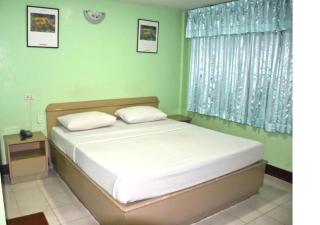 Woodlands Guest House - Bangkok - 0