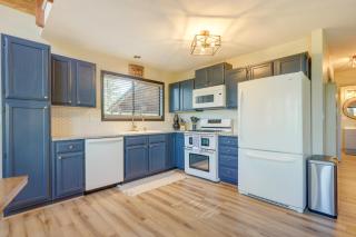 Stylish Angel Fire Cabin with Deck - 2 Mi to Ski Mtn - 6