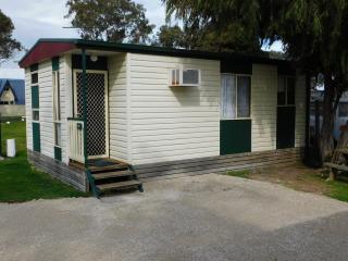 Dylene Holiday Park - Portarlington - 3