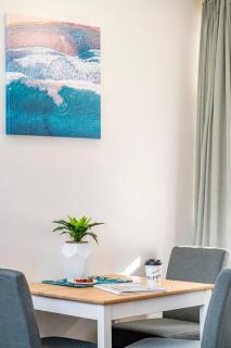 Glenelg Central Studio Aqua - 4