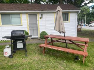 Woodland Cedars Family Cottage Resort - Wasaga Beach - 2