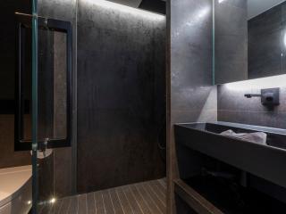 Chalet Haut de Gamme à Avoriaz - 11 Pers, Ski-in/Ski-out, Sauna, Terrasses Panoramiques, Service Premium - FR-1-314-114 - 9