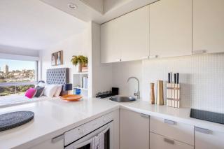 'Aquarius Rising' Poolside in Rushcutters Bay - Sydney - 7