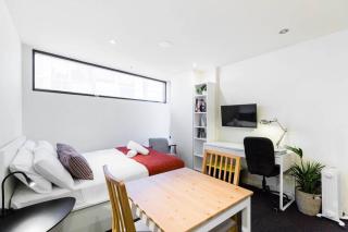 Simple on Swanston - A Central Student Accom Studio - 8