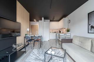 Modern Black Spot - 5