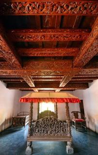 DEN LODGE - Kulasegaram - 1