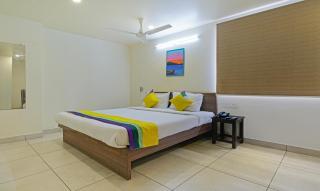 Itsy Hotels N Square - Vijayawāda - 0