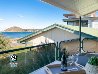 Beautiful Sea Front 3BR with Great Views - Encounter Bay - 2