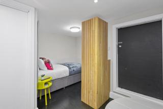 Unique single occupancy studio - 5