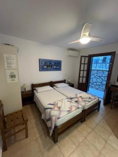 Villa Perris Studios - Kassiopi - 7