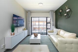 Modern 2 bed apartment, Secure estate - 9