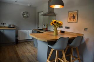 Converted Stables at Peaceful Family Farm Stay - Pembrokeshire - 3