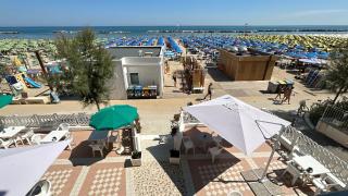 Hotel Bartolini - Bellaria-Igea Marina - 7
