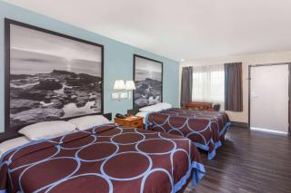 Super 8 by Wyndham El Cajon San Diego - El Cajon - 7