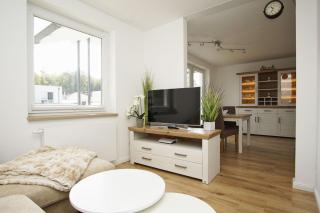 schöne 2-Raum-Wohnung mit Balkon, gratis Nutzung vom AHOI Erlebnisbad und Sauna in Sellin - Villa Jolie FeWo 09 - Ostseebad Sellin - 5