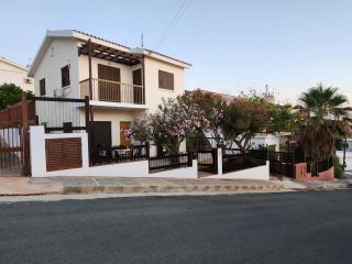 Serena Vacation Home - Pomos - 9