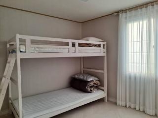 Dongpirang Purple House 2 - Tongyeong - 8