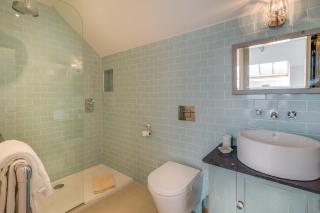 Kittiwake Cottage - 2