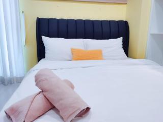 Strait Garden Family Suites by Maj - Jelutong - 9
