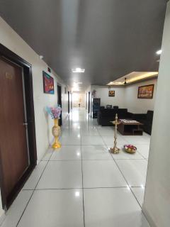Hotel Crown Inn - Dhārwād - 5