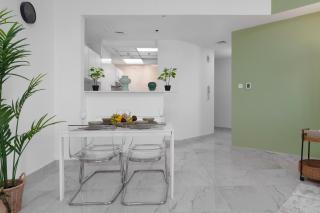 Marco Polo - Stylish and Spacious 2 BR with Marina, City Views - Dubai - 1