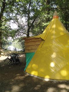 air naturel de camping moulin de malesse Tipi - 0