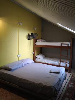 Our Way Guest House & Hostel - Shkodra - 4