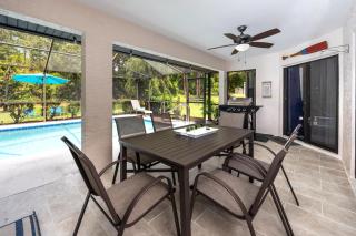 Weeki Wachee House - Charming Home with Heated Pool, A Nature Lover's Paradise! - Weeki Wachee - 7