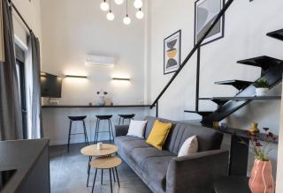 Academy Elegant Penthouse Loft / Stunning Terrace - Athene - 1