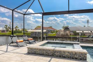 New Home, Pool, Tiki Hut, Sleeps 8 - Villa Cielo Sur - 8