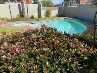 Durbanville Self Catering Apartments - 9